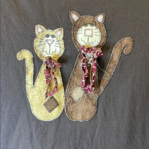 Gildan Brown Cat Apparel for Feline Lovers - Picture 2 of 3